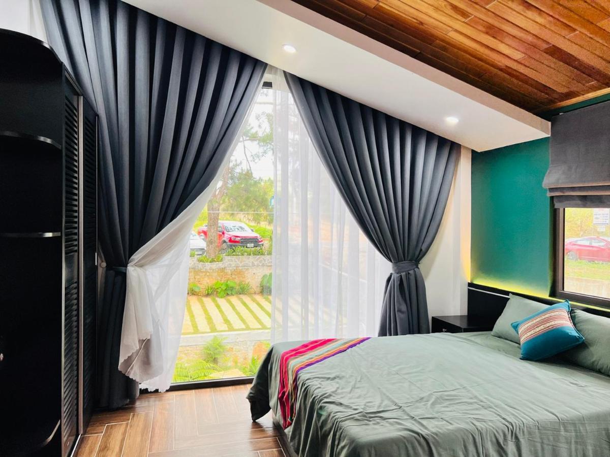 Eva Mang Den Homestay Kon Von Kla Bagian luar foto