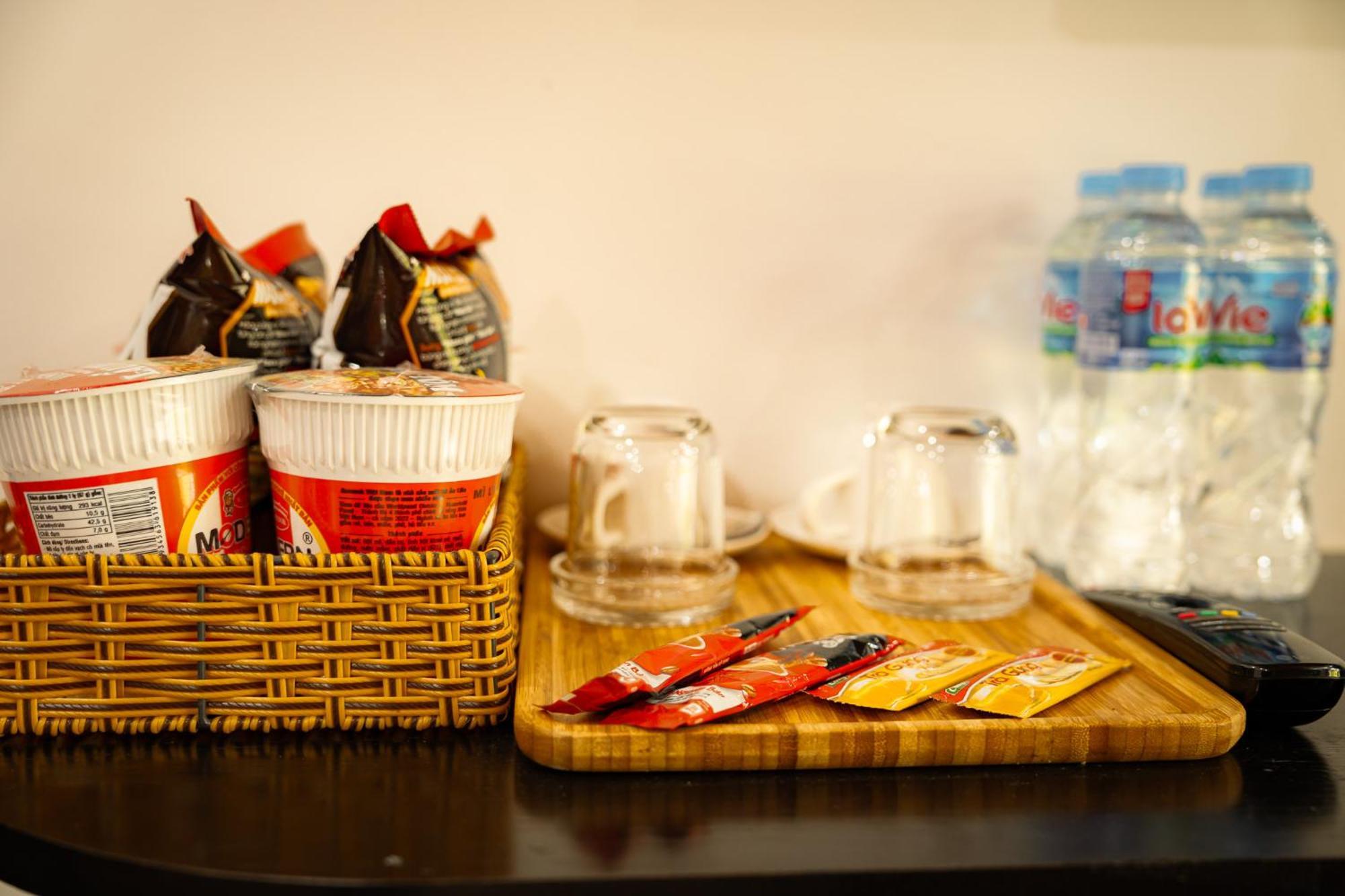 Eva Mang Den Homestay Kon Von Kla Bagian luar foto