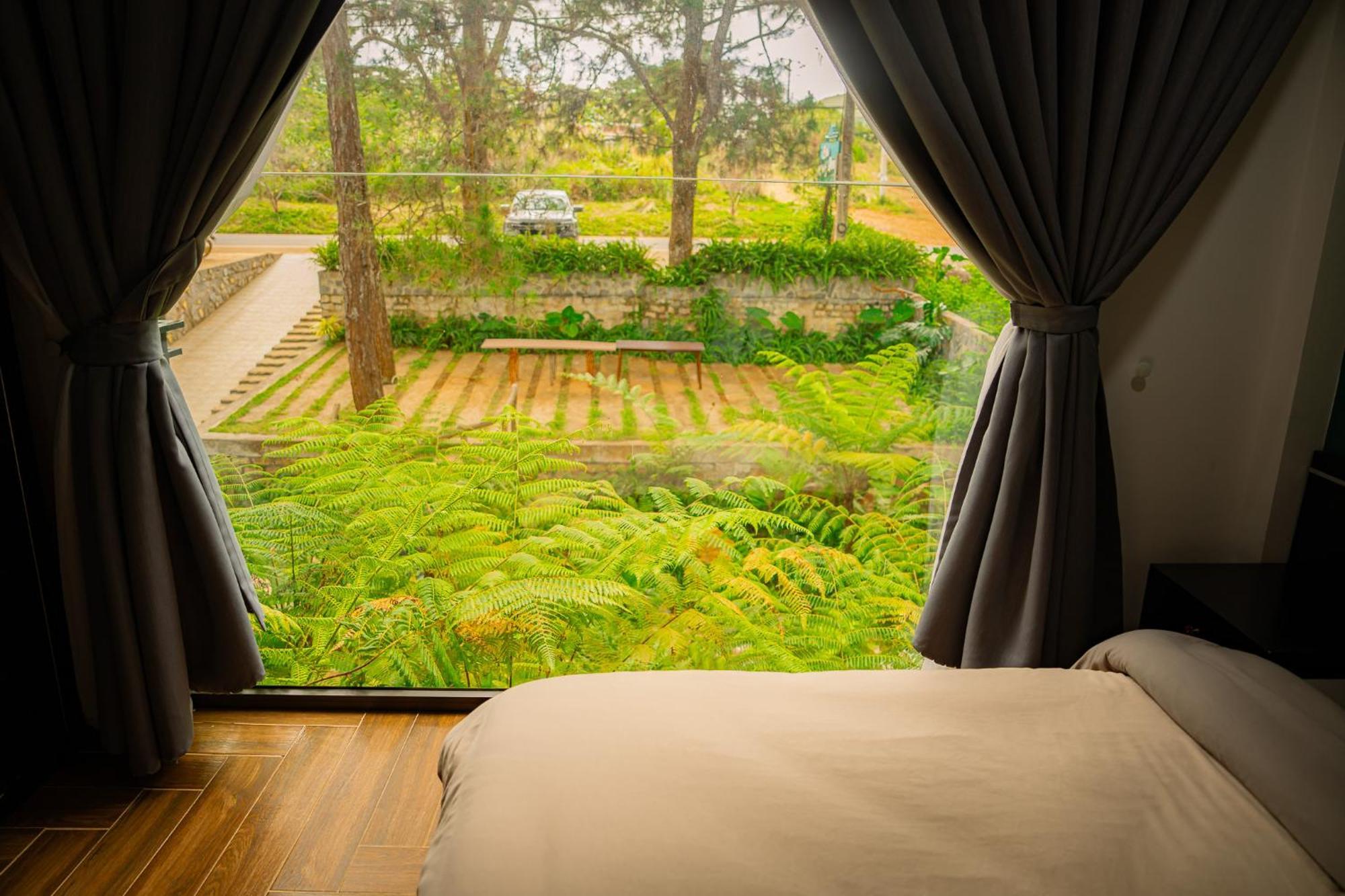 Eva Mang Den Homestay Kon Von Kla Bagian luar foto