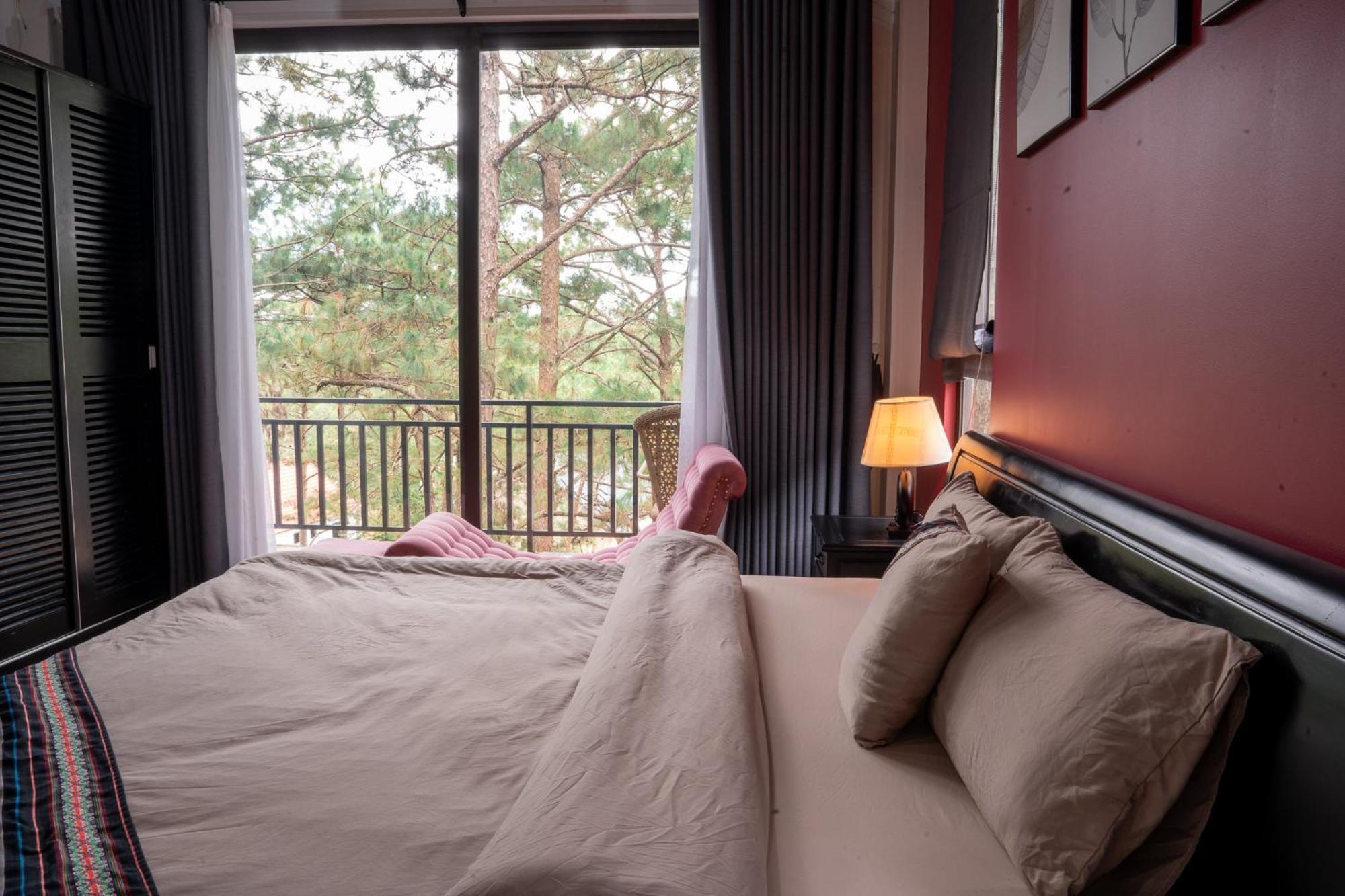 Eva Mang Den Homestay Kon Von Kla Bagian luar foto