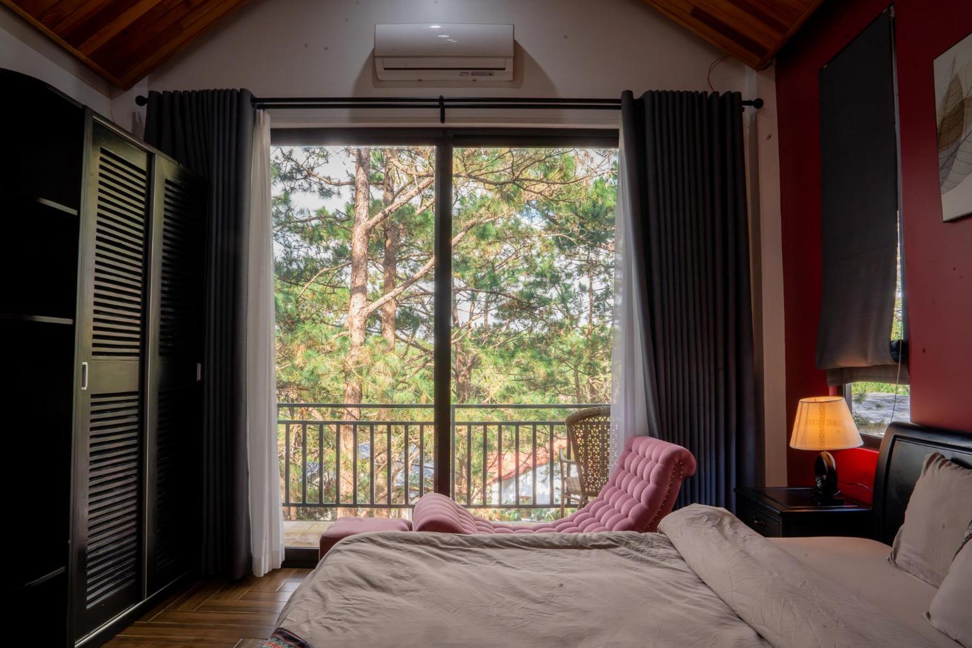 Eva Mang Den Homestay Kon Von Kla Bagian luar foto